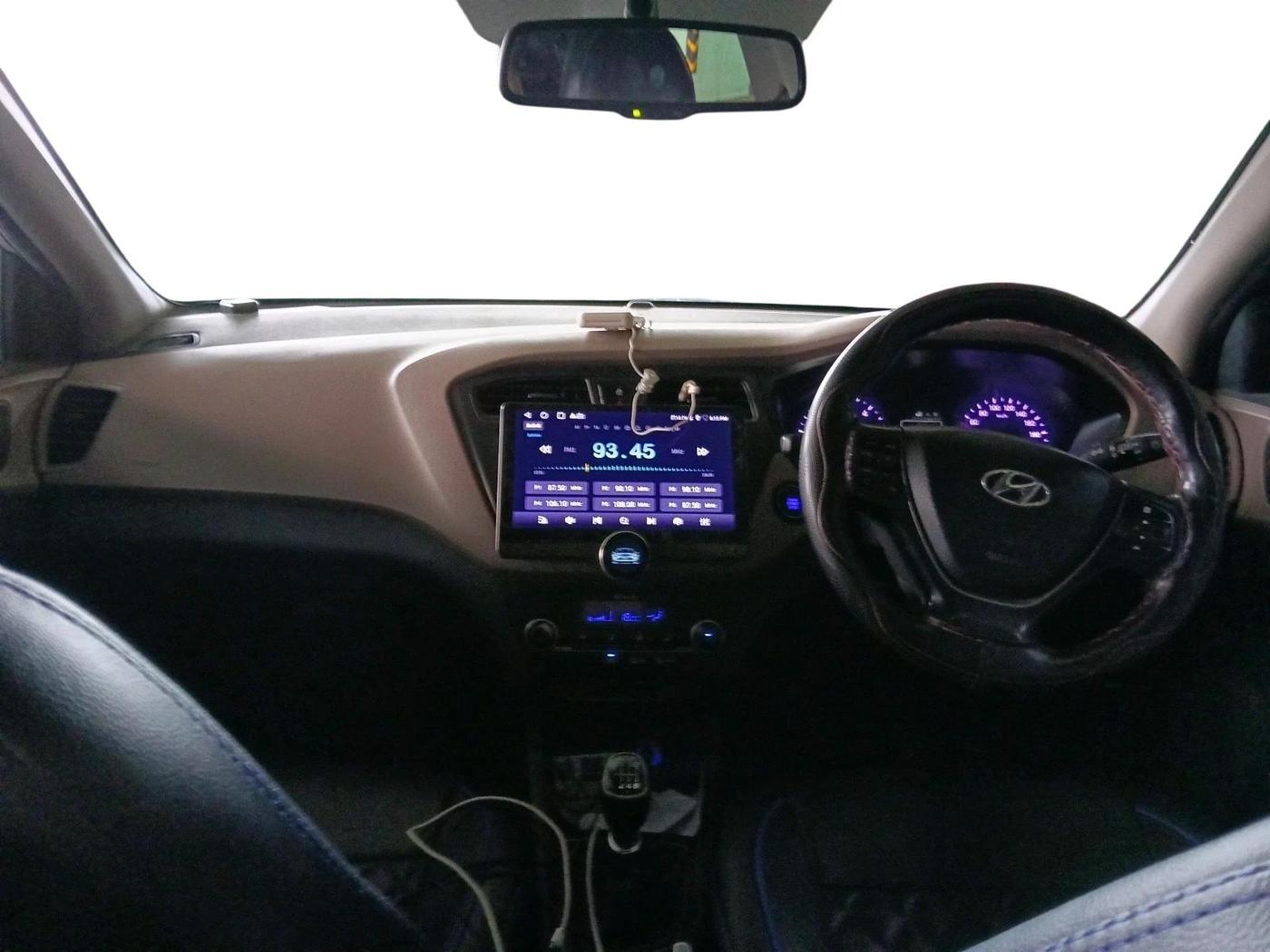 2014 Hyundai i20 ASTA 1.4 CRDI, Diesel, Manual, 2,01,597 km, interior