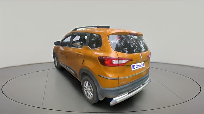 2021 Renault TRIBER RXT, Petrol, Manual, 75,971 km, exterior