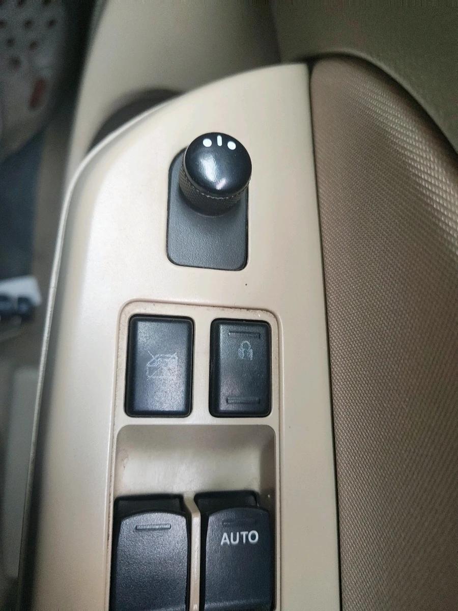 2013 Maruti Swift Dzire ZXI, Petrol, Manual, 1,40,672 km, interior
