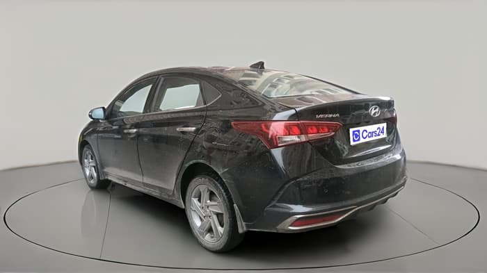 2021 Hyundai Verna SX 1.5 CRDI, Diesel, Manual, 1,37,459 km, exterior