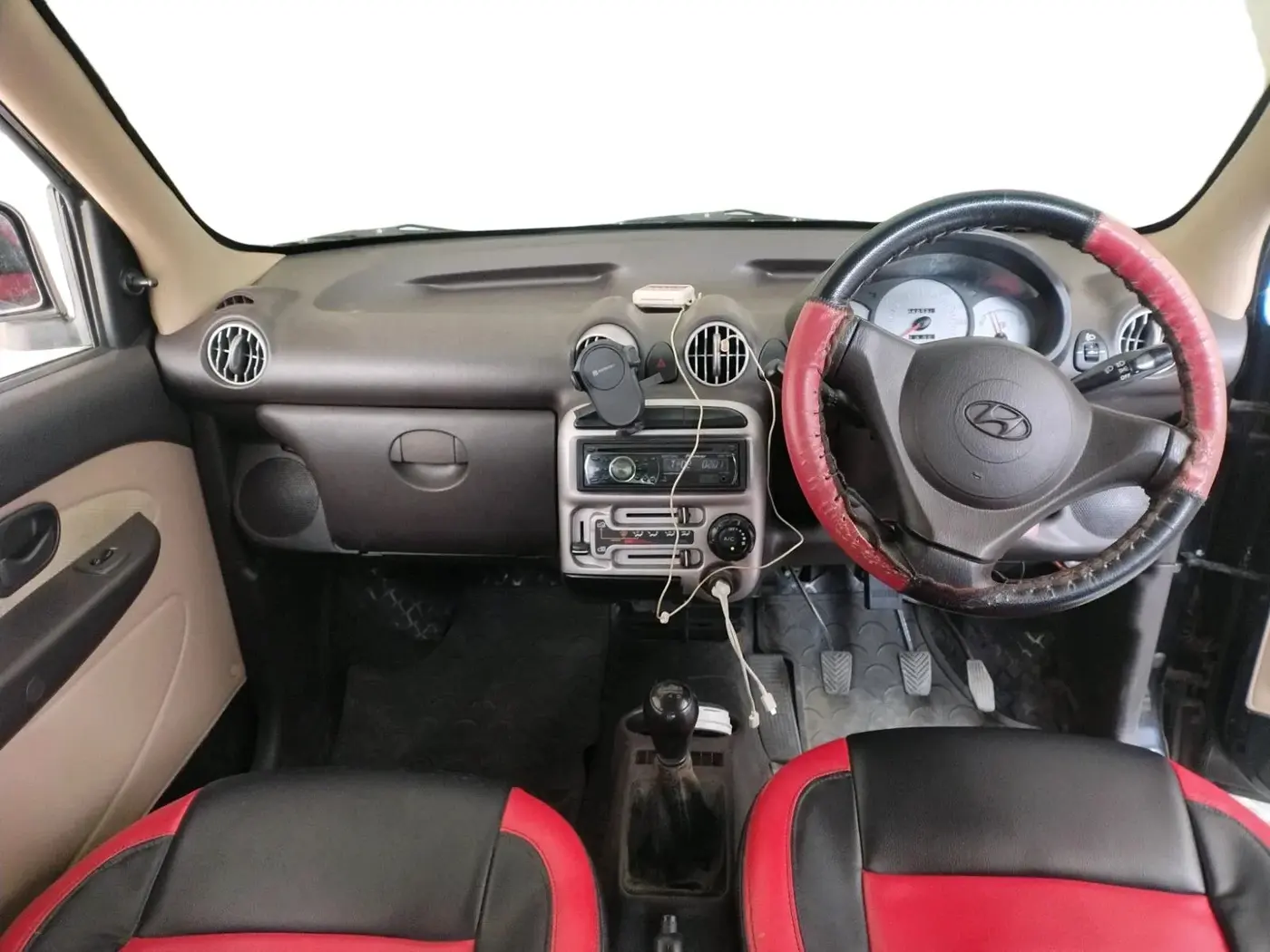 2010 Hyundai Santro Xing GLS, Petrol, Manual, 56,760 km, interior