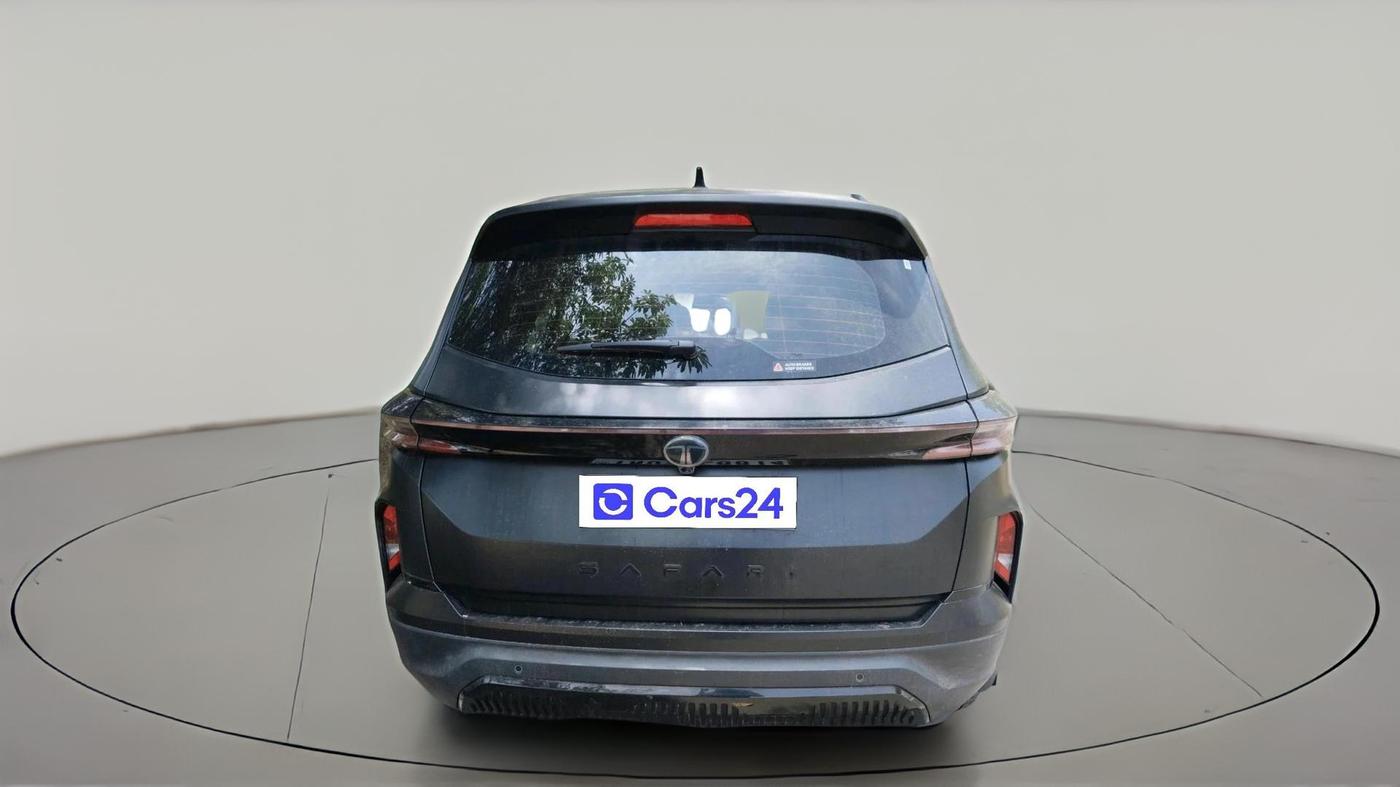 2025 Tata Safari Accomplished Plus, Diesel, Manual, 9,031 km, exterior