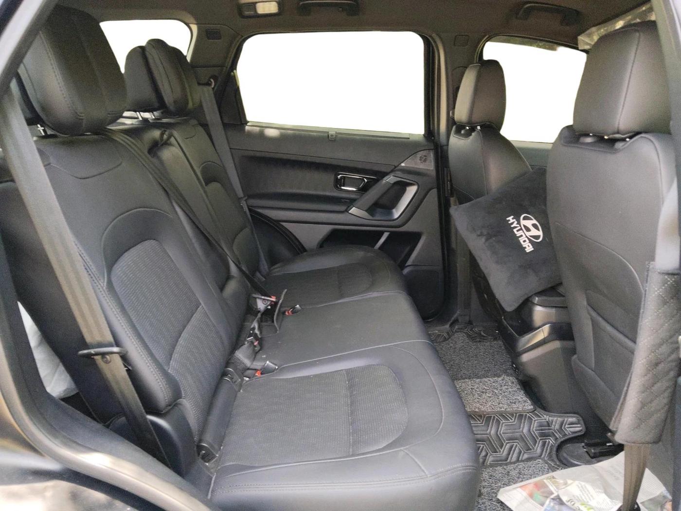 2025 Tata Safari Accomplished Plus, Diesel, Manual, 9,031 km, interior