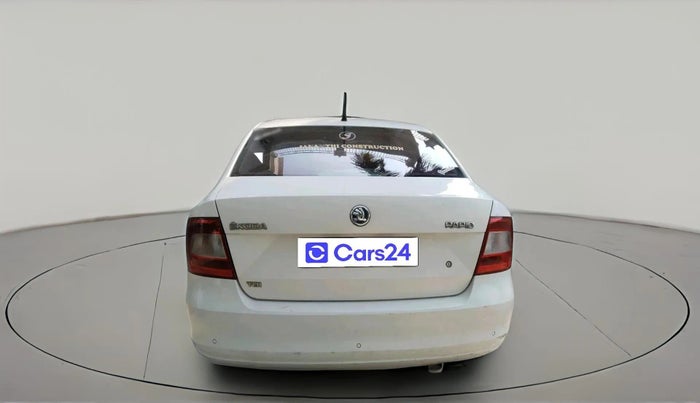 2015 Skoda Rapid 1.5 TDI CR ELEGANCE AT, Diesel, Automatic, 1,65,396 km, exterior