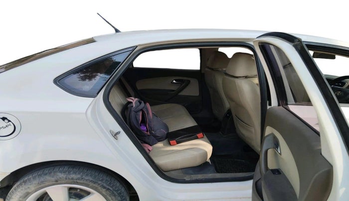 2015 Skoda Rapid 1.5 TDI CR ELEGANCE AT, Diesel, Automatic, 1,65,396 km, interior