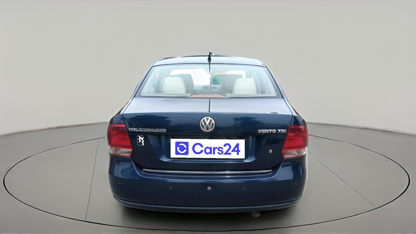 2012 Volkswagen Vento HIGHLINE DIESEL 1.6, Diesel, Manual, 1,69,856 km, exterior