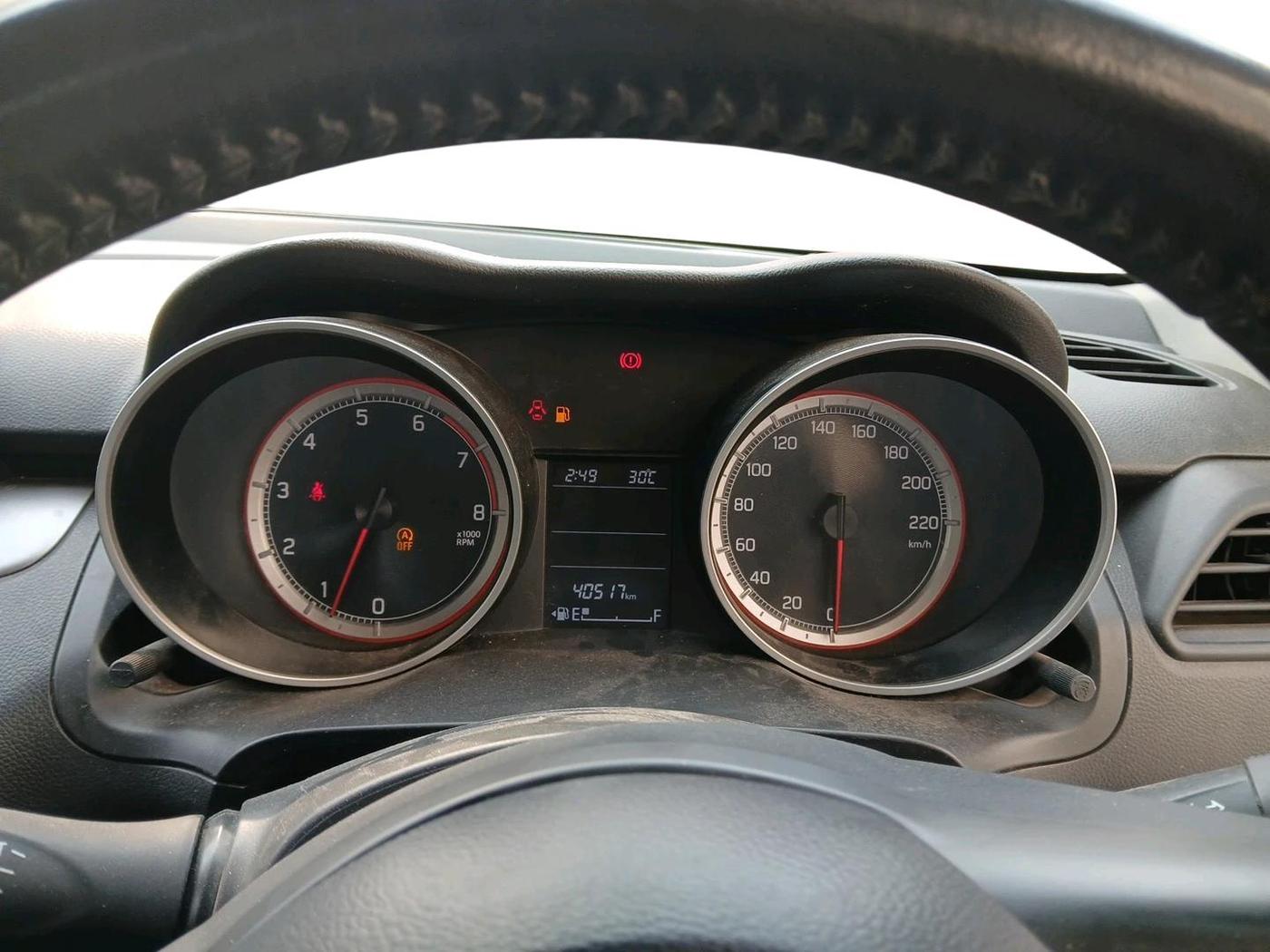 2022 Maruti Swift ZXI, Petrol, Manual, 40,600 km, interior