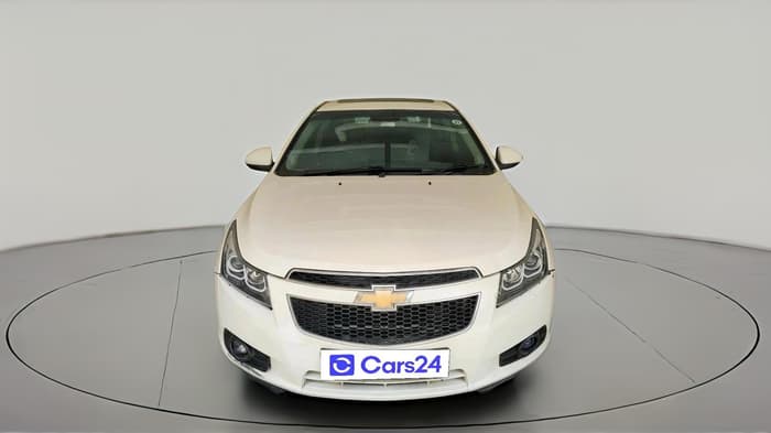 2011 Chevrolet Cruze LTZ, Diesel, Manual, 1,79,802 km, exterior