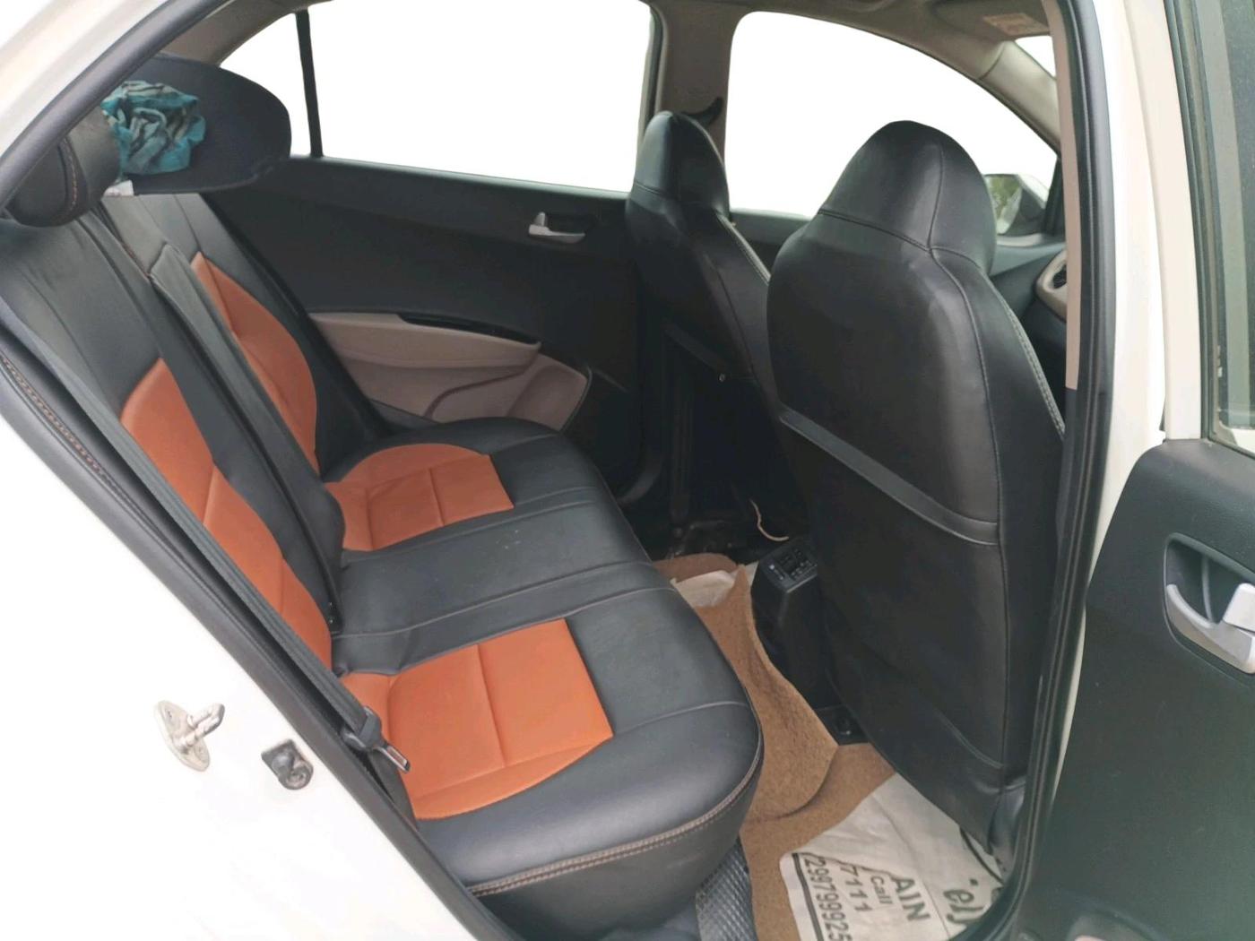 2014 Hyundai Xcent SX 1.1 CRDI (O), Diesel, Manual, 1,11,528 km, interior