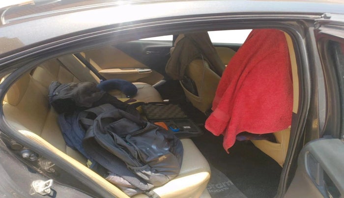 2015 Honda City 1.5L I-VTEC VX, Petrol, Manual, 1,19,737 km, interior