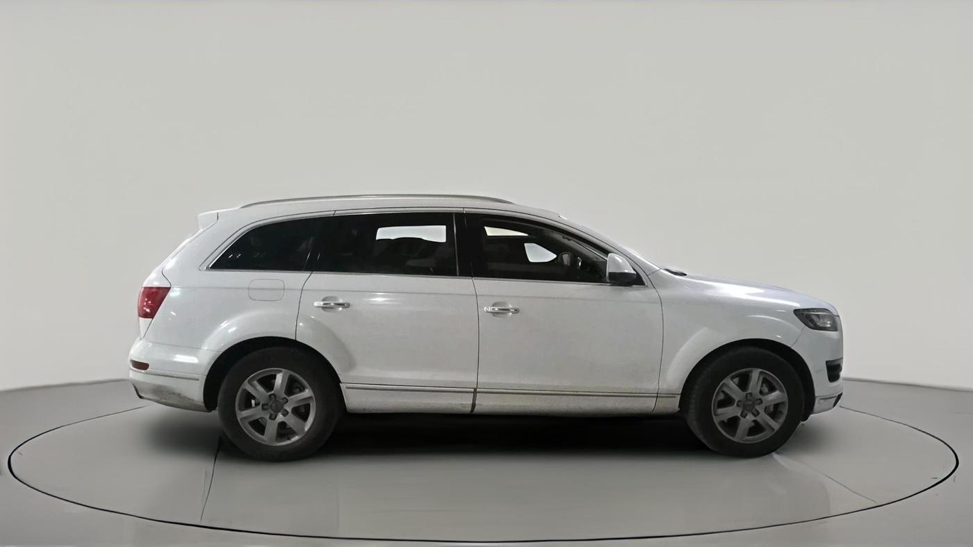 2014 Audi Q7 3.0 TDI QUATTRO, Diesel, Automatic, 1,29,831 km, exterior