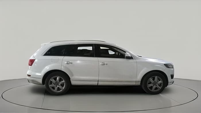 2014 Audi Q7 3.0 TDI QUATTRO, Diesel, Automatic, 1,29,831 km, exterior
