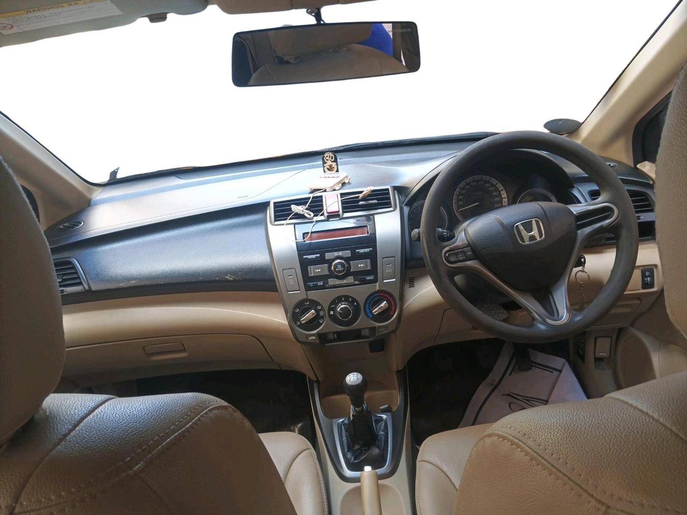 2012 Honda City 1.5L I-VTEC S MT, Petrol, Manual, 1,07,955 km, interior