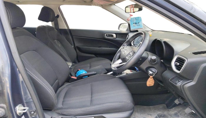 2019 Hyundai VENUE SX 1.4 CRDI, Diesel, Manual, 40,073 km, interior