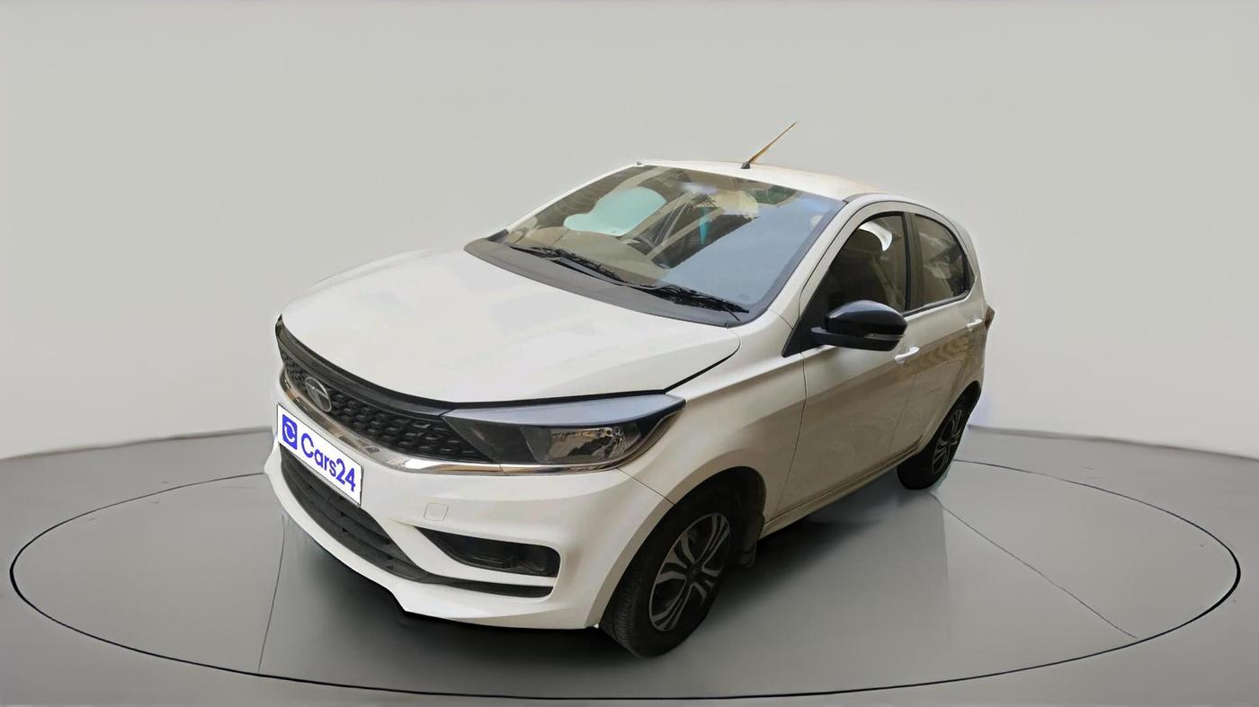 2023 Tata Tiago XT PETROL, Petrol, Manual, 12,512 km, exterior