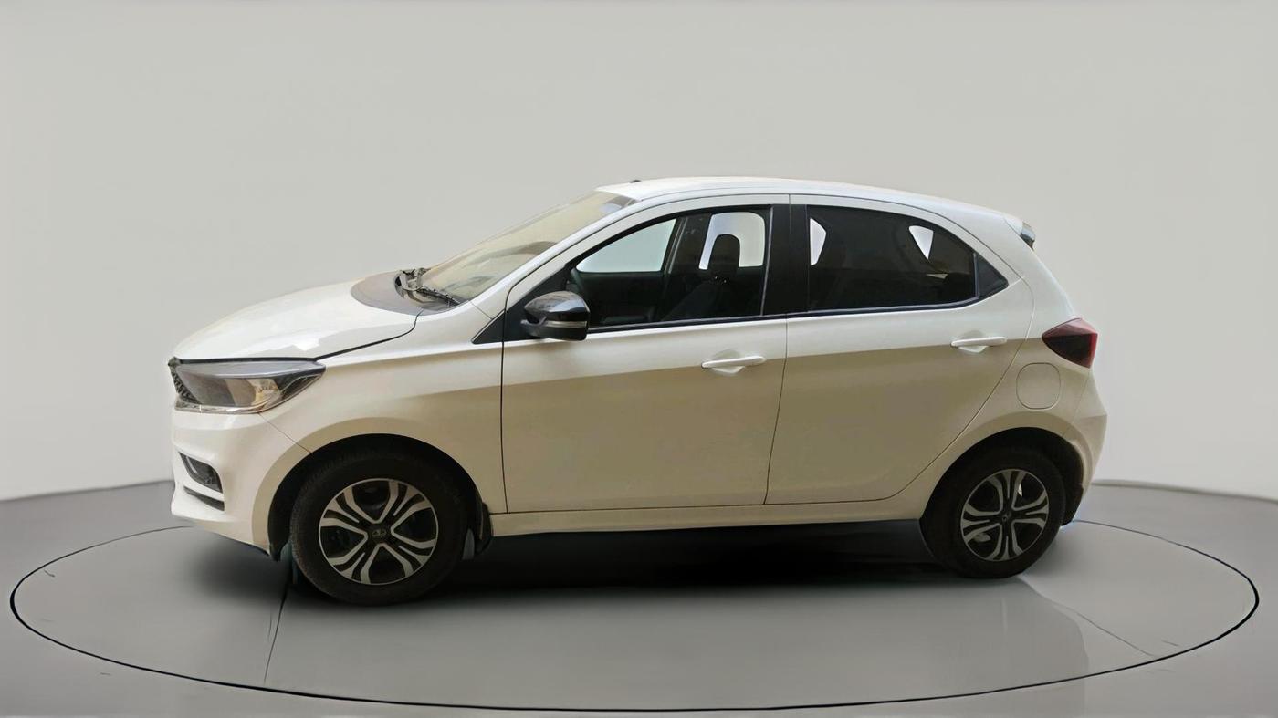 2023 Tata Tiago XT PETROL, Petrol, Manual, 12,512 km, exterior