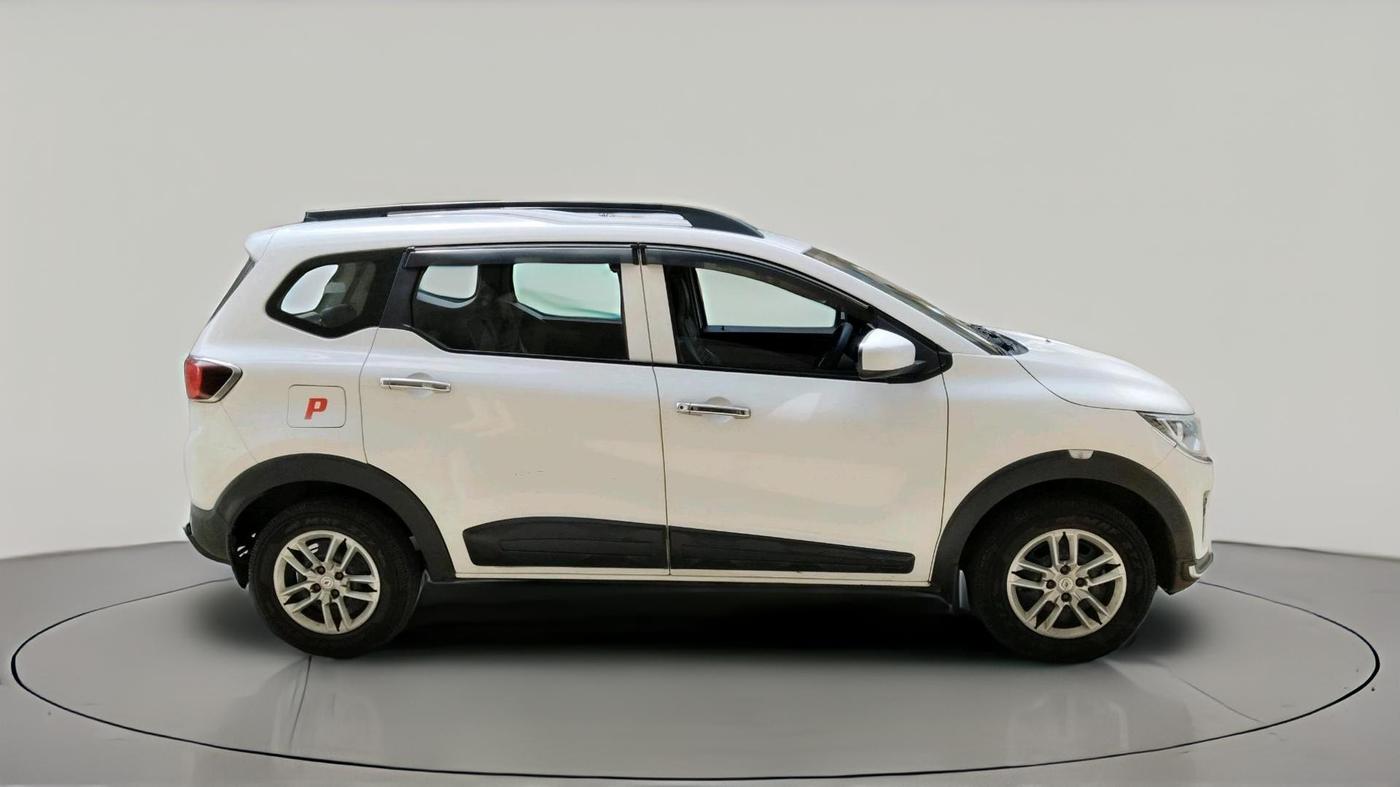 2020 Renault TRIBER RXL MT, Petrol, Manual, 1,11,563 km, exterior
