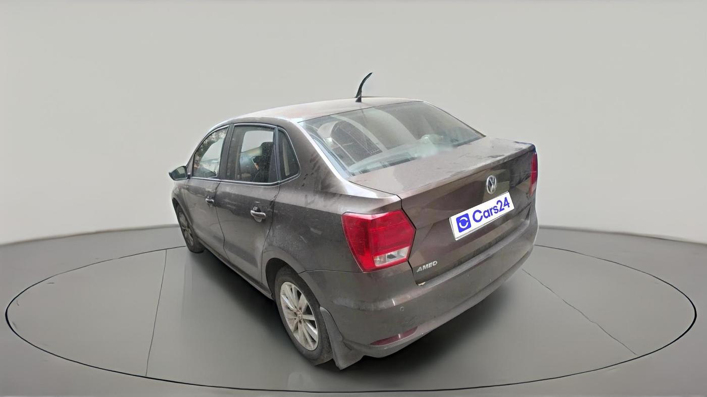 2017 Volkswagen Ameo HIGHLINE1.2L, Petrol, Manual, 75,368 km, exterior