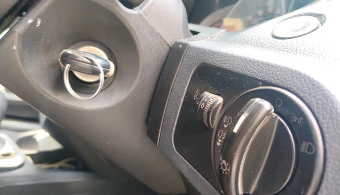 2012 Ford Figo TITANIUM 1.4 DIESEL, Diesel, Manual, 1,77,852 km, interior