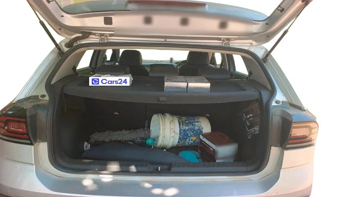 2022 Volkswagen TAIGUN TOPLINE 1.0 TSI AT, Petrol, Automatic, 48,695 km, exterior