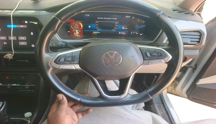 2022 Volkswagen TAIGUN TOPLINE 1.0 TSI AT, Petrol, Automatic, 48,695 km, interior