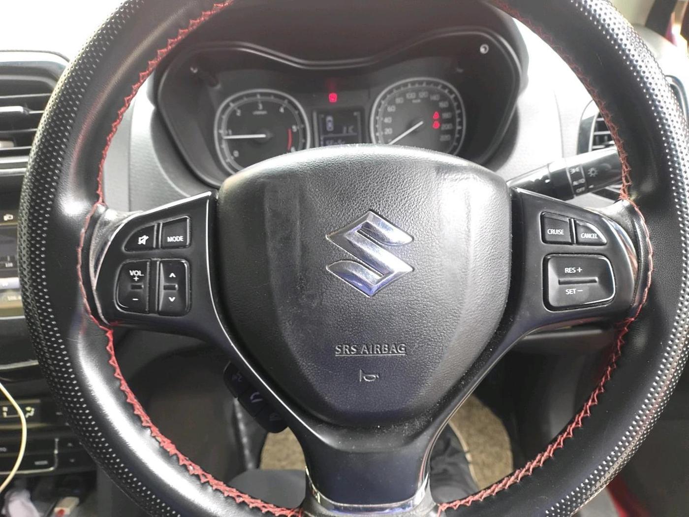 2016 Maruti Vitara Brezza ZDI PLUS, Diesel, Manual, 1,98,532 km, interior