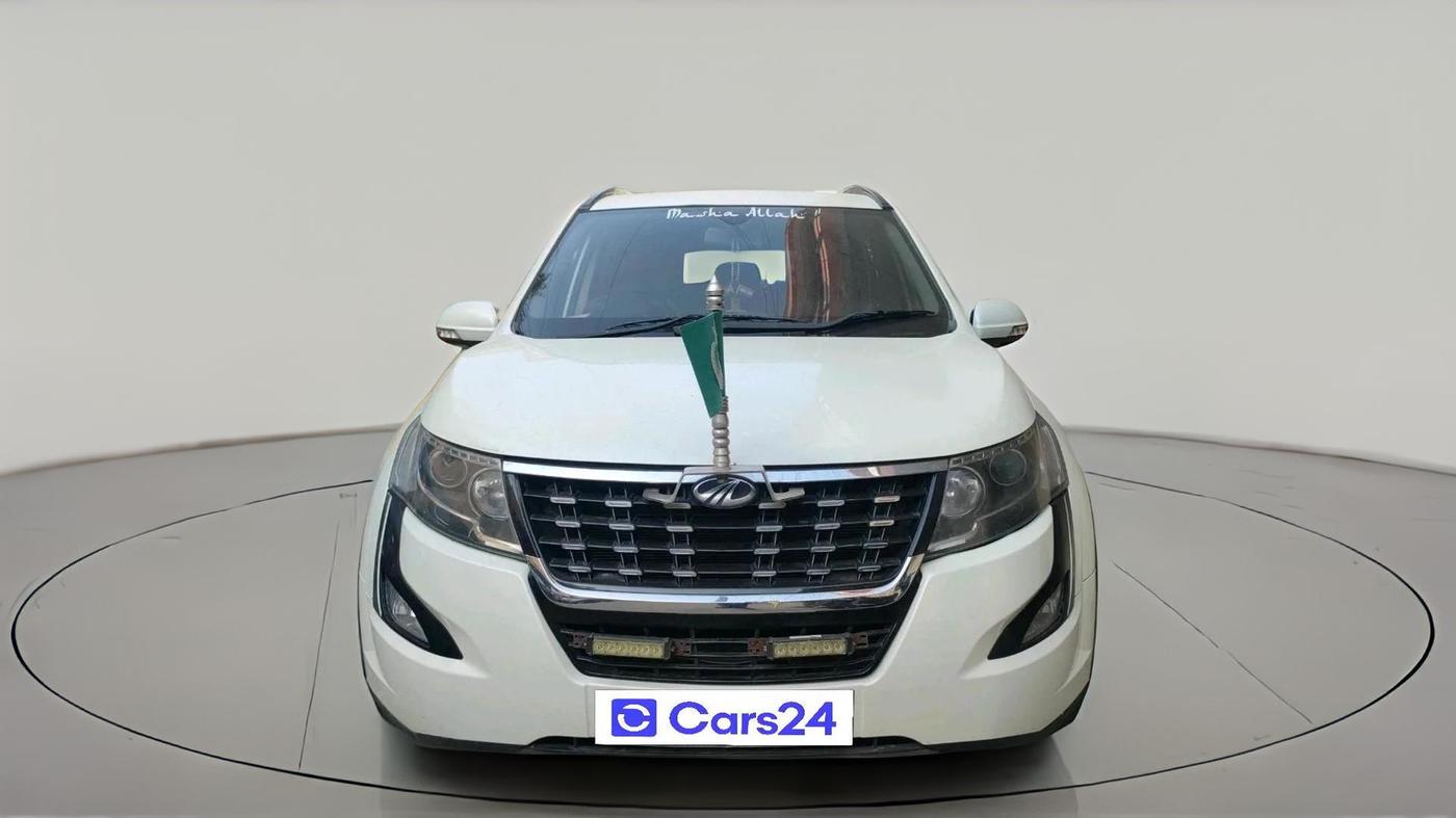 2020 Mahindra XUV500 W7, Diesel, Manual, 85,343 km, exterior