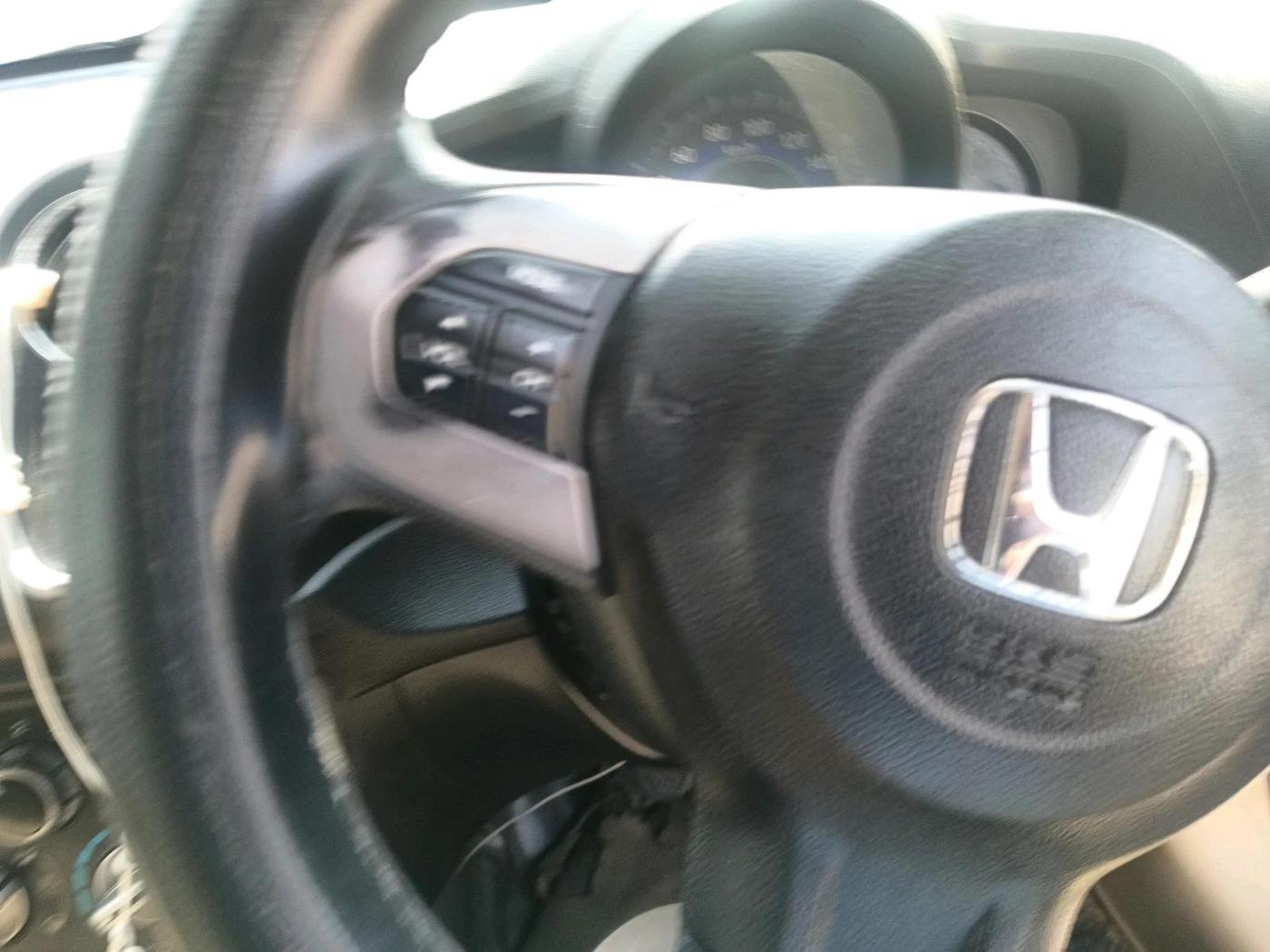 2015 Honda Mobilio 1.5L I-VTEC V, Petrol, Manual, 1,15,751 km, interior