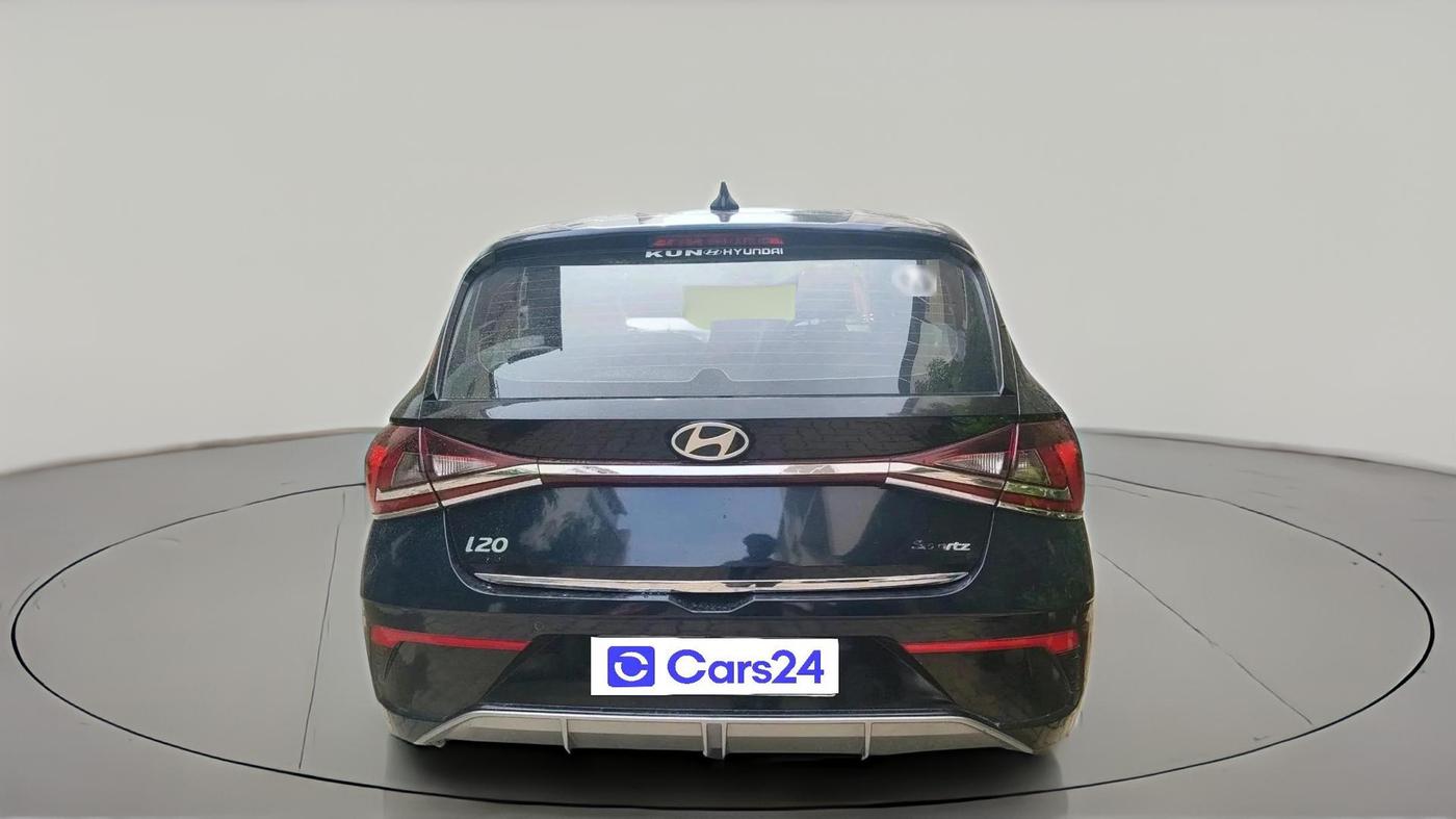 2024 Hyundai NEW I20 Sportz (O) 1.2 IVT, Petrol, Automatic, 16,852 km, exterior