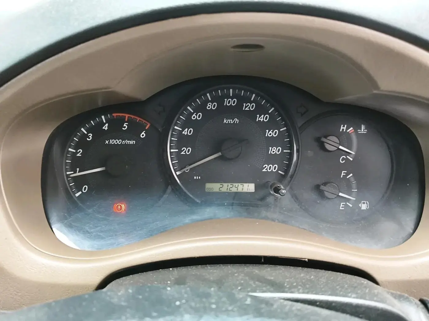 2015 Toyota Innova 2.5 GX 8 STR, Diesel, Manual, 2,12,471 km, interior