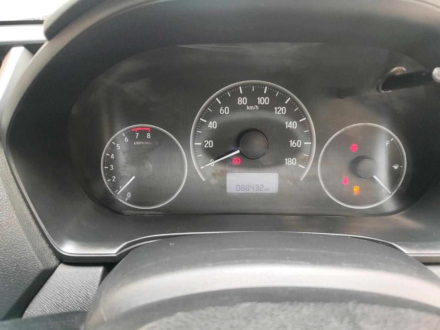 2017 Honda BR-V 1.5L I-VTEC S, Petrol, Manual, 88,432 km, interior