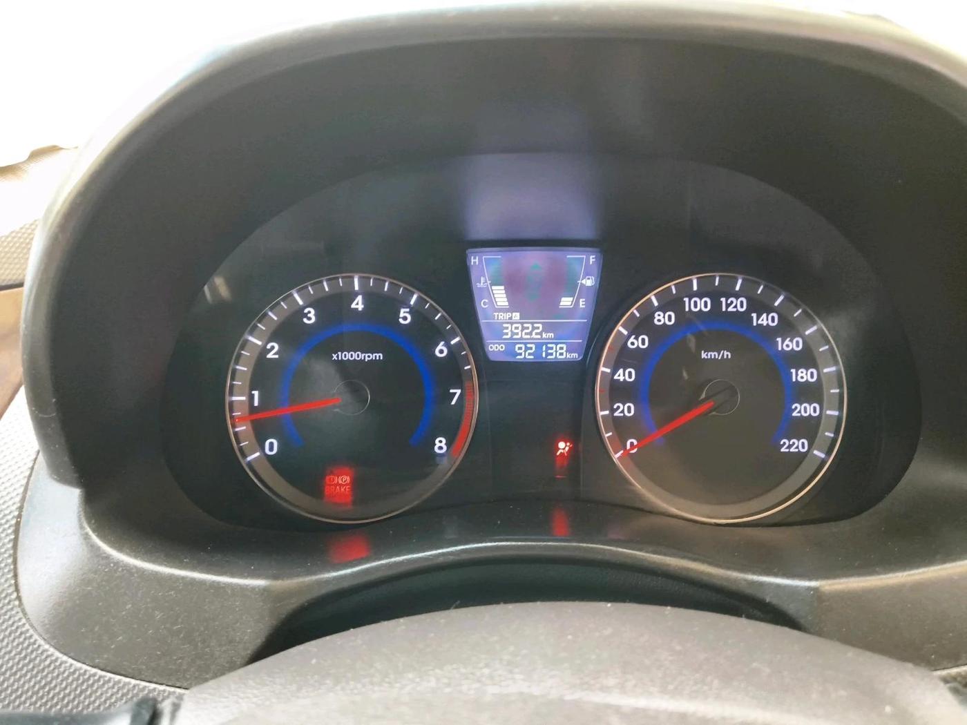 2014 Hyundai Verna FLUIDIC 1.4 VTVT CX, Petrol, Manual, 92,138 km, interior