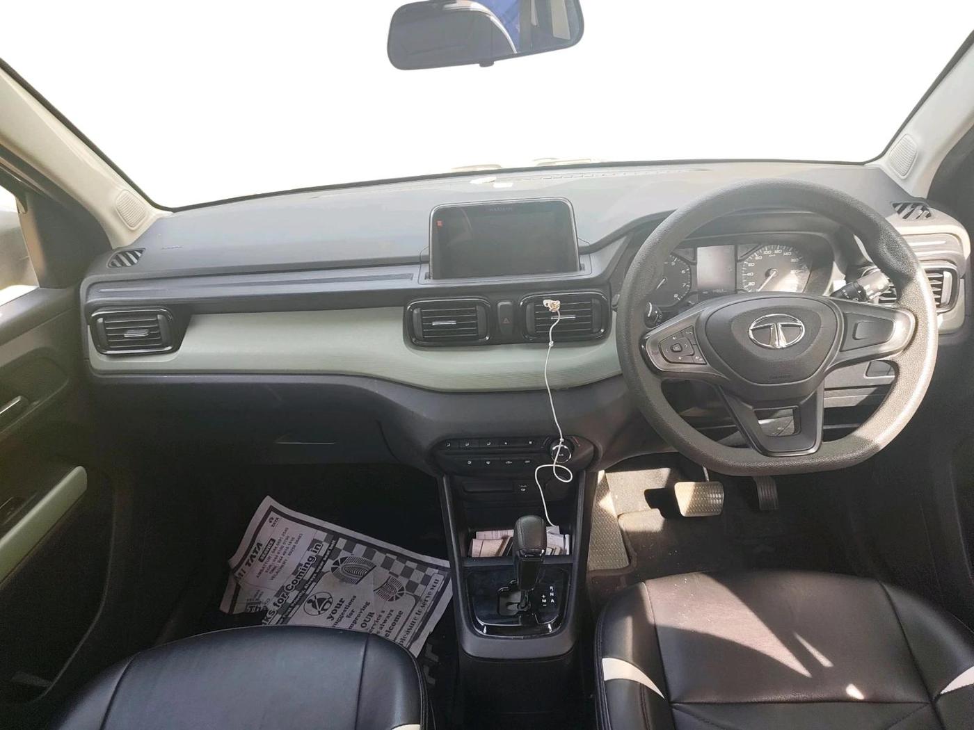 2022 Tata PUNCH ADVENTURE AMT, Petrol, Automatic, 44,871 km, interior