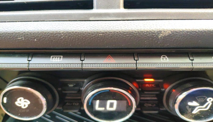 2024 Renault Kiger RXZ MT, Petrol, Manual, 16,733 km, interior