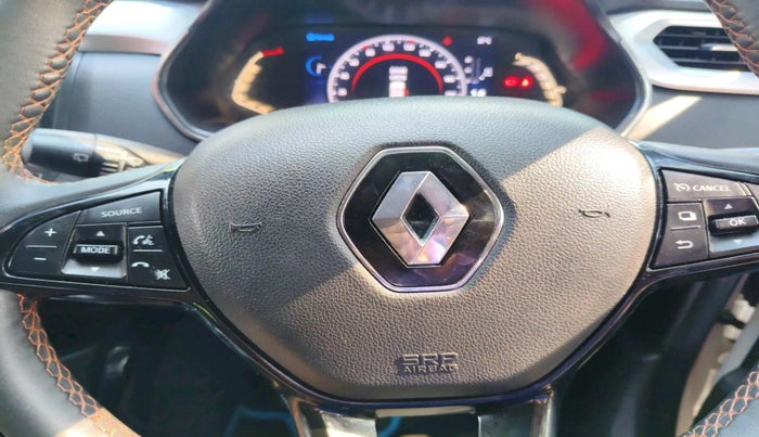 2024 Renault Kiger RXZ MT, Petrol, Manual, 16,733 km, interior