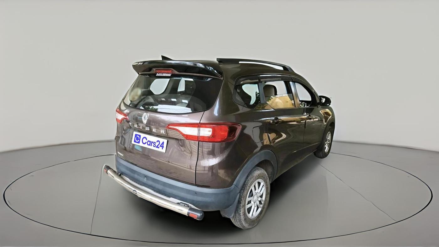 2021 Renault TRIBER RXT, Petrol, Manual, 10,502 km, exterior