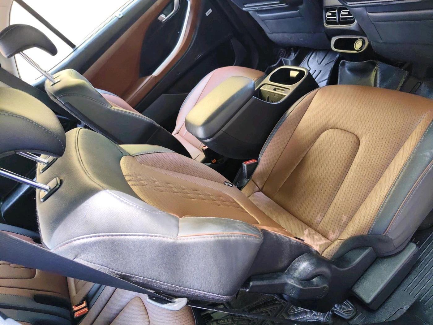 2022 Hyundai ALCAZAR 2.0 SIGNATURE (O) AT 6STR, Petrol, Automatic, 16,327 km, interior