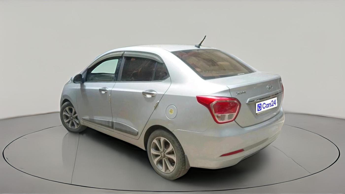 2015 Hyundai Xcent SX AT 1.2 (O), Petrol, Automatic, 46,918 km, exterior