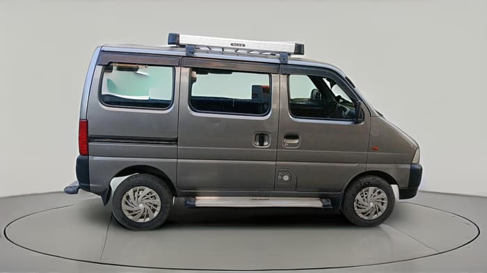 2022 Maruti Eeco 5 STR AC, Petrol, Manual, 27,287 km, exterior