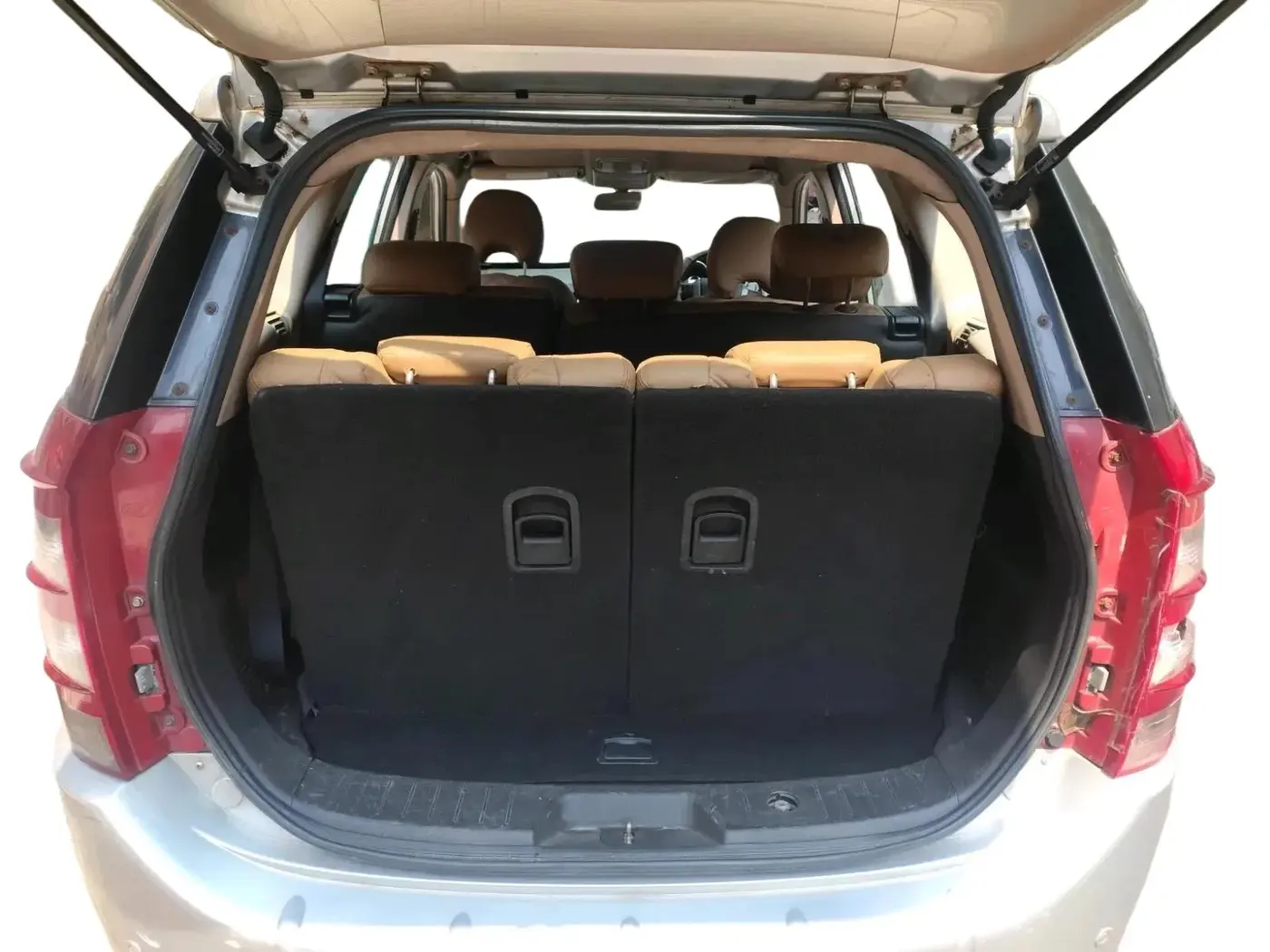 2011 Mahindra XUV500 W8, Diesel, Manual, 47,487 km, exterior
