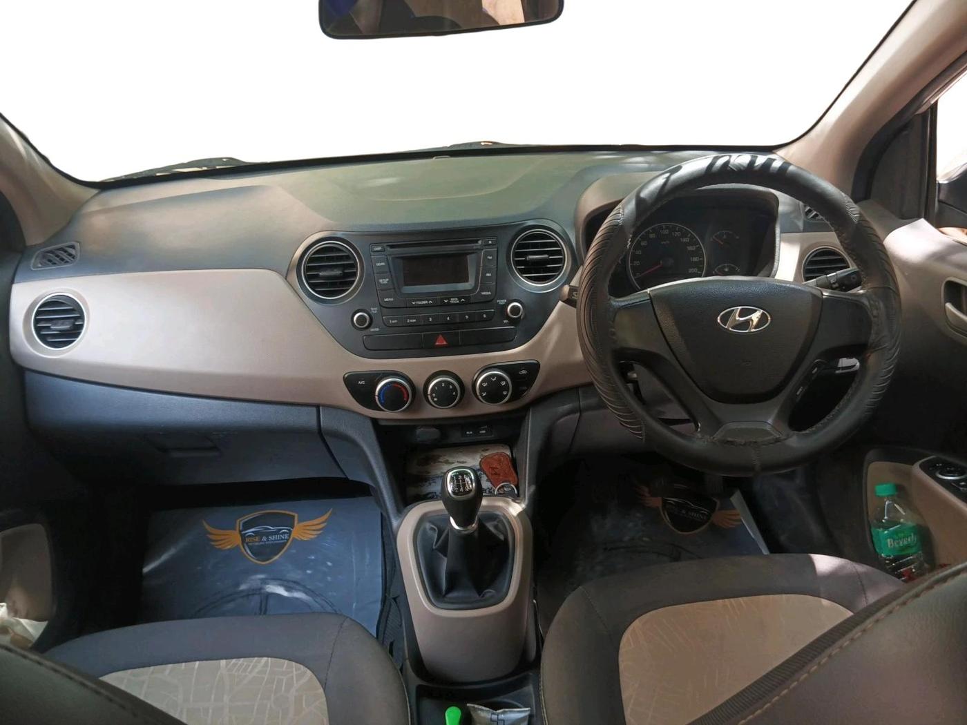 2014 Hyundai Grand i10 SPORTZ 1.2 KAPPA VTVT, Petrol, Manual, 39,686 km, interior