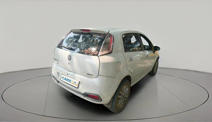 2015 Fiat Grand Punto EMOTION 1.3 90 HP, Diesel, Manual, 1,41,406 km, exterior