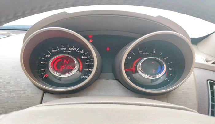 2012 Mahindra XUV500 W8 AWD, Diesel, Manual, 96,165 km, interior