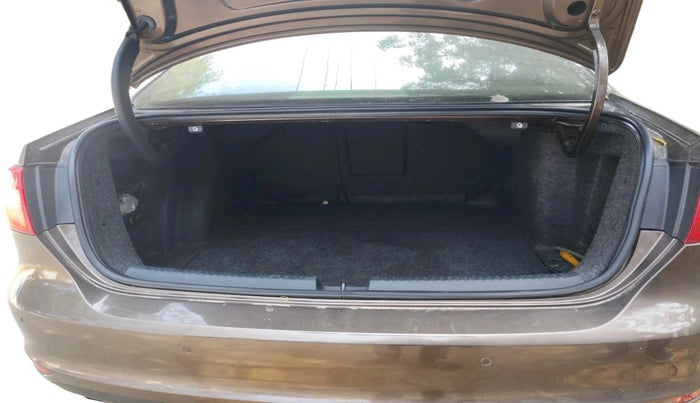 2011 Volkswagen Jetta HIGHLINE TDI AT, Diesel, Automatic, 68,568 km, exterior