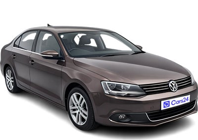 2011 Volkswagen Jetta - Sedan - Diesel - Automatic - ₹5.22 lakh