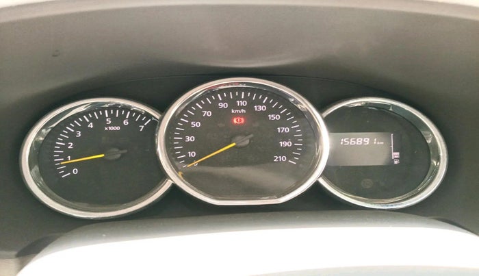 2015 Renault Lodgy 110 PS RXZ STEPWAY 7 STR, Diesel, Manual, 1,56,891 km, interior