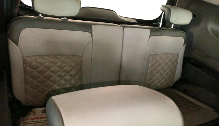 2015 Renault Lodgy 110 PS RXZ STEPWAY 7 STR, Diesel, Manual, 1,56,891 km, interior