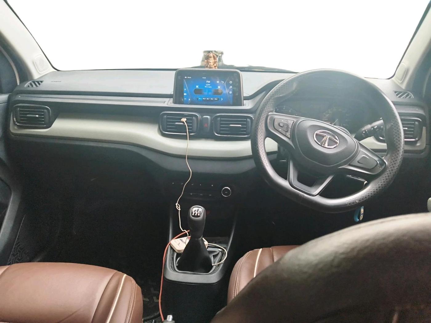2023 Tata PUNCH ADVENTURE MT, Petrol, Manual, 55,181 km, interior