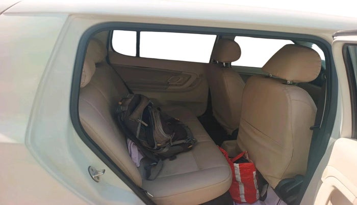 2011 Skoda Fabia ELEGANCE 1.6 MPI, Petrol, Manual, 42,358 km, interior