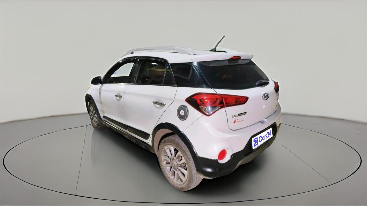 2016 Hyundai i20 Active 1.4 SX, Diesel, Manual, 1,25,222 km, exterior